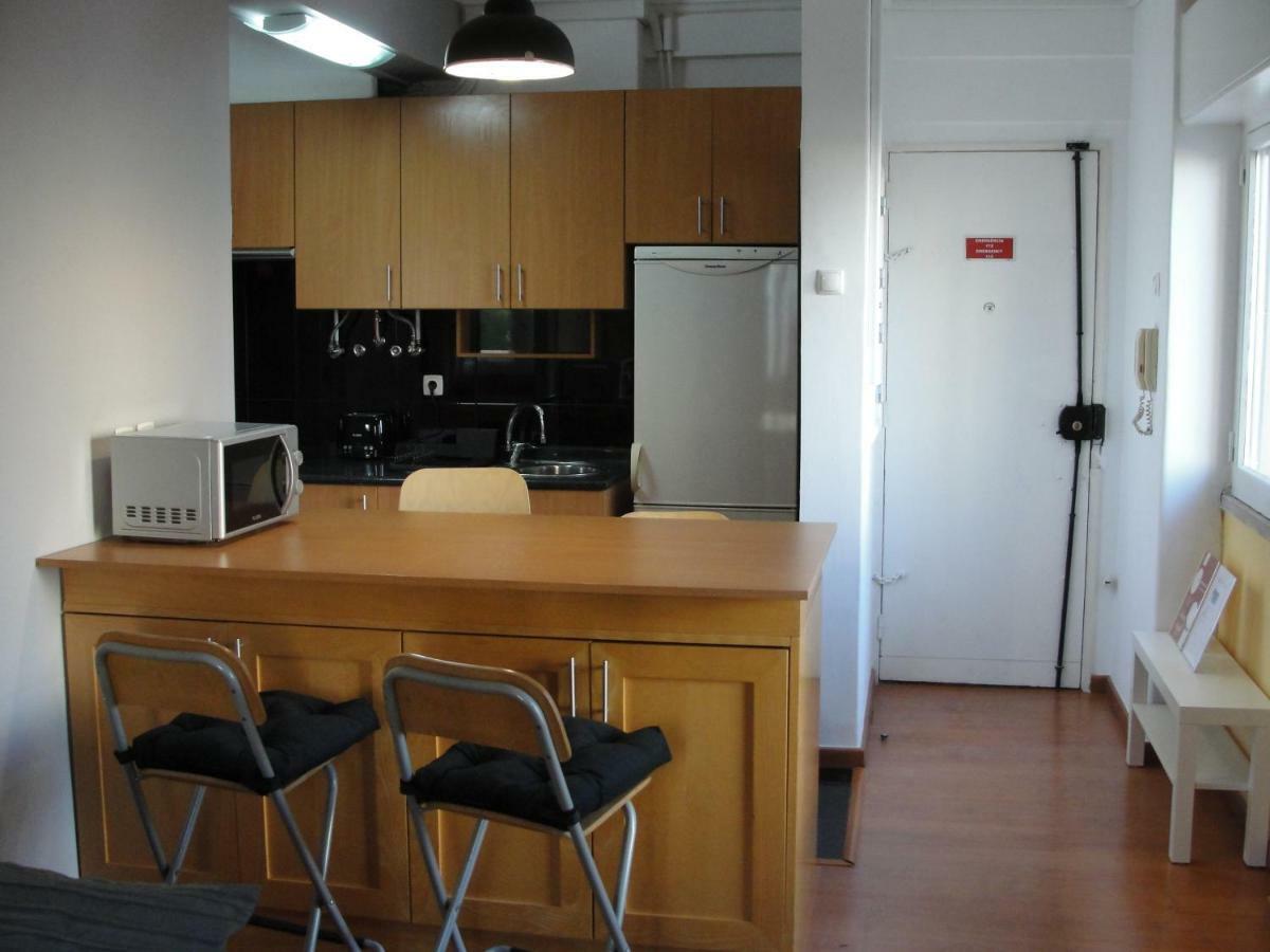 Comfort City Hub - Metro Lisbon Amadora Luaran gambar